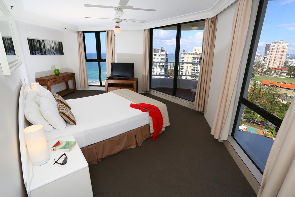 Biarritz Apartments Gold Coast Exterior photo