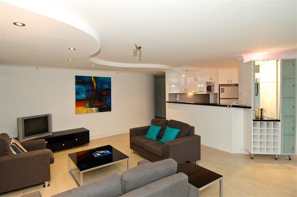 Biarritz Apartments Gold Coast Exterior photo