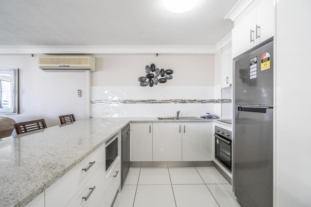 Biarritz Apartments Gold Coast Exterior photo