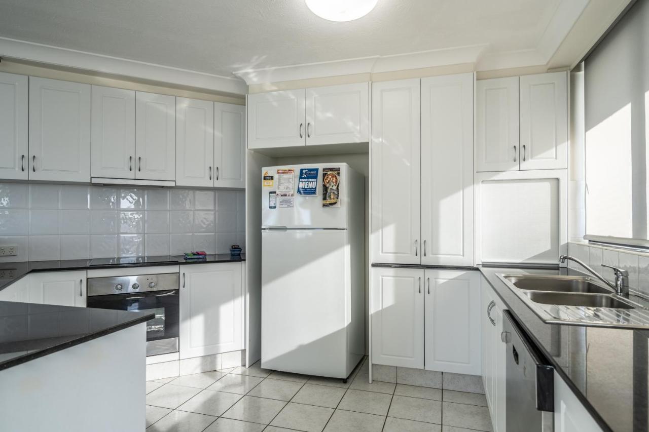 Biarritz Apartments Gold Coast Exterior photo