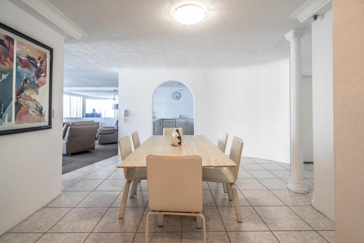Biarritz Apartments Gold Coast Exterior photo